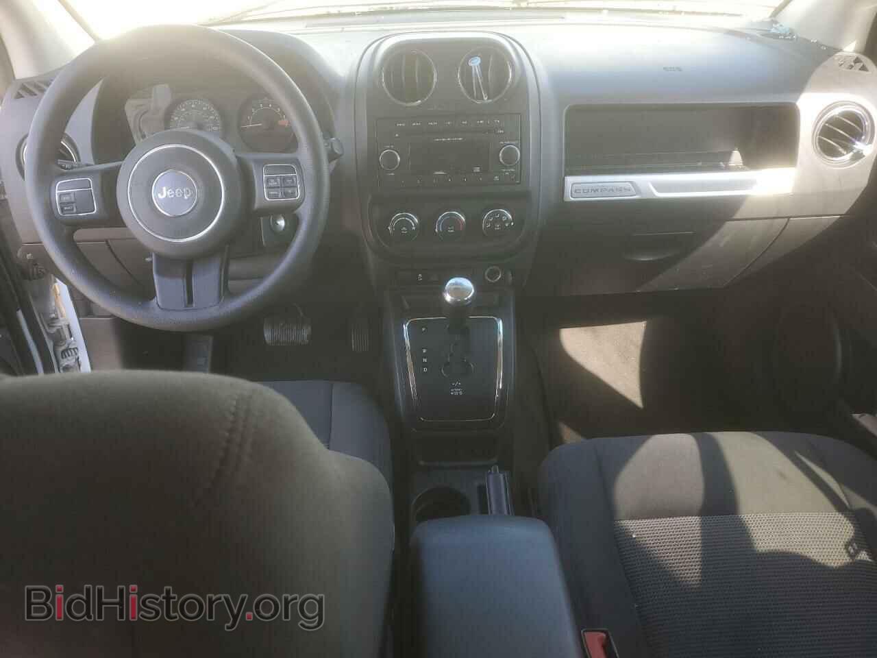 2015 JEEP COMPASS - VIN: 1C4NJDBBXFD437451 - Фото 8