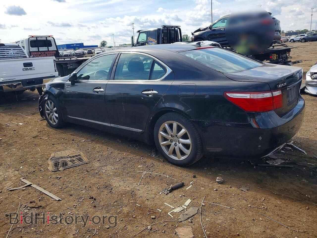 2008 LEXUS LS460 - VIN: JTHBL46F885076002 - Photo 2
