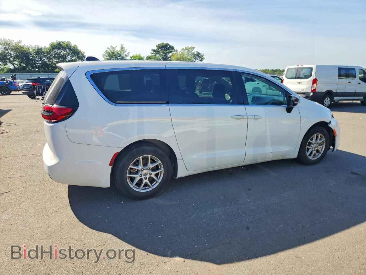 2024 CHRYSLER PACIFICA - VIN: 2C4RC1BG1RR109780 - Photo 3