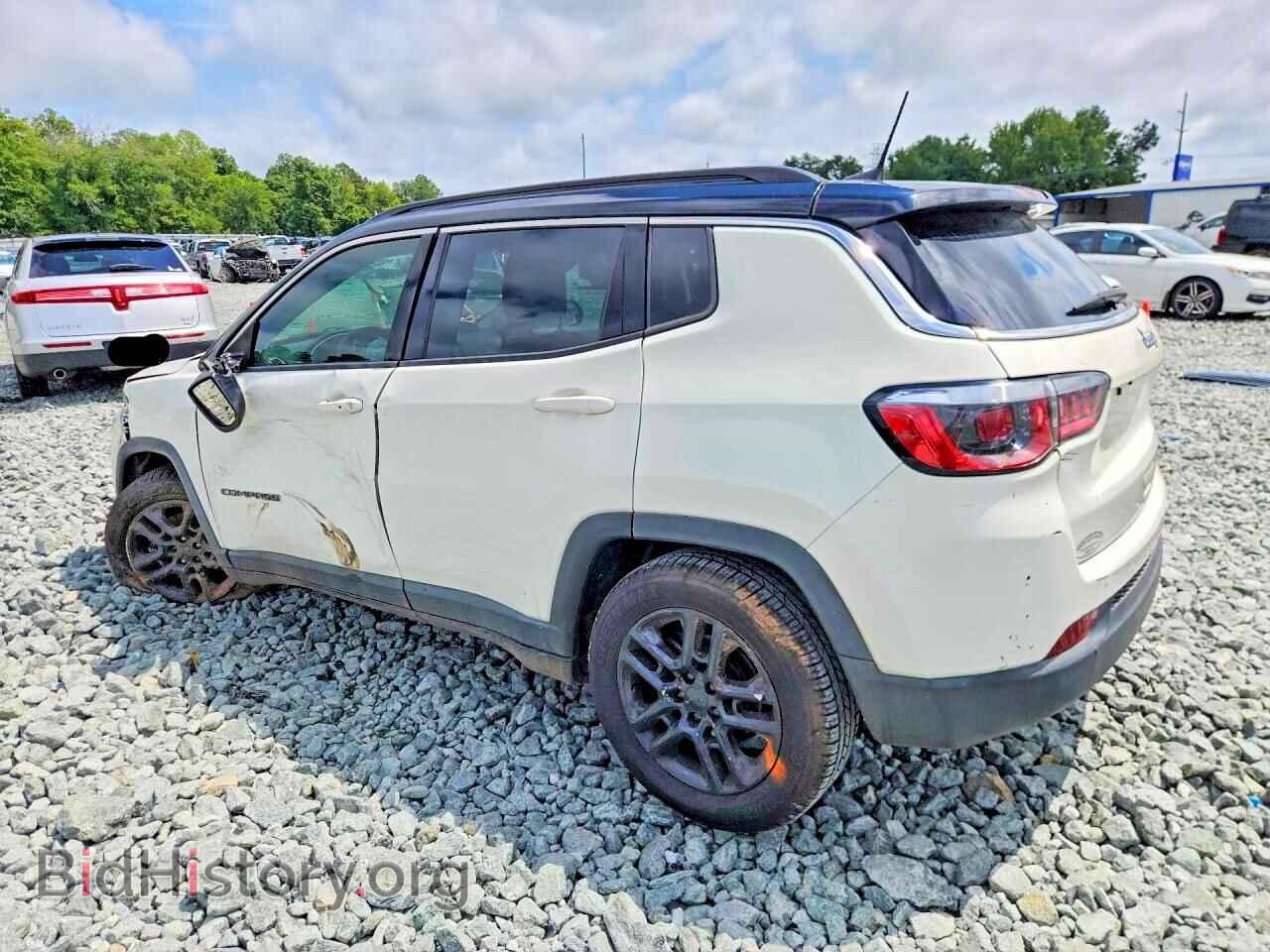 2019 JEEP COMPASS - VIN: 3C4NJCBB3KT676841 - Фото 2