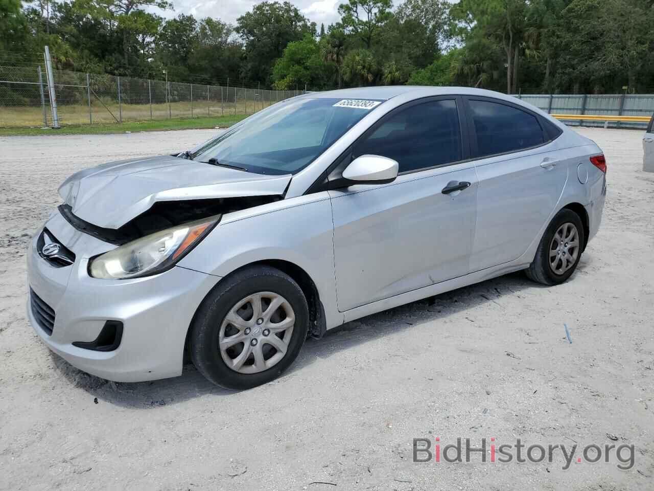 Hyundai Accent 2012