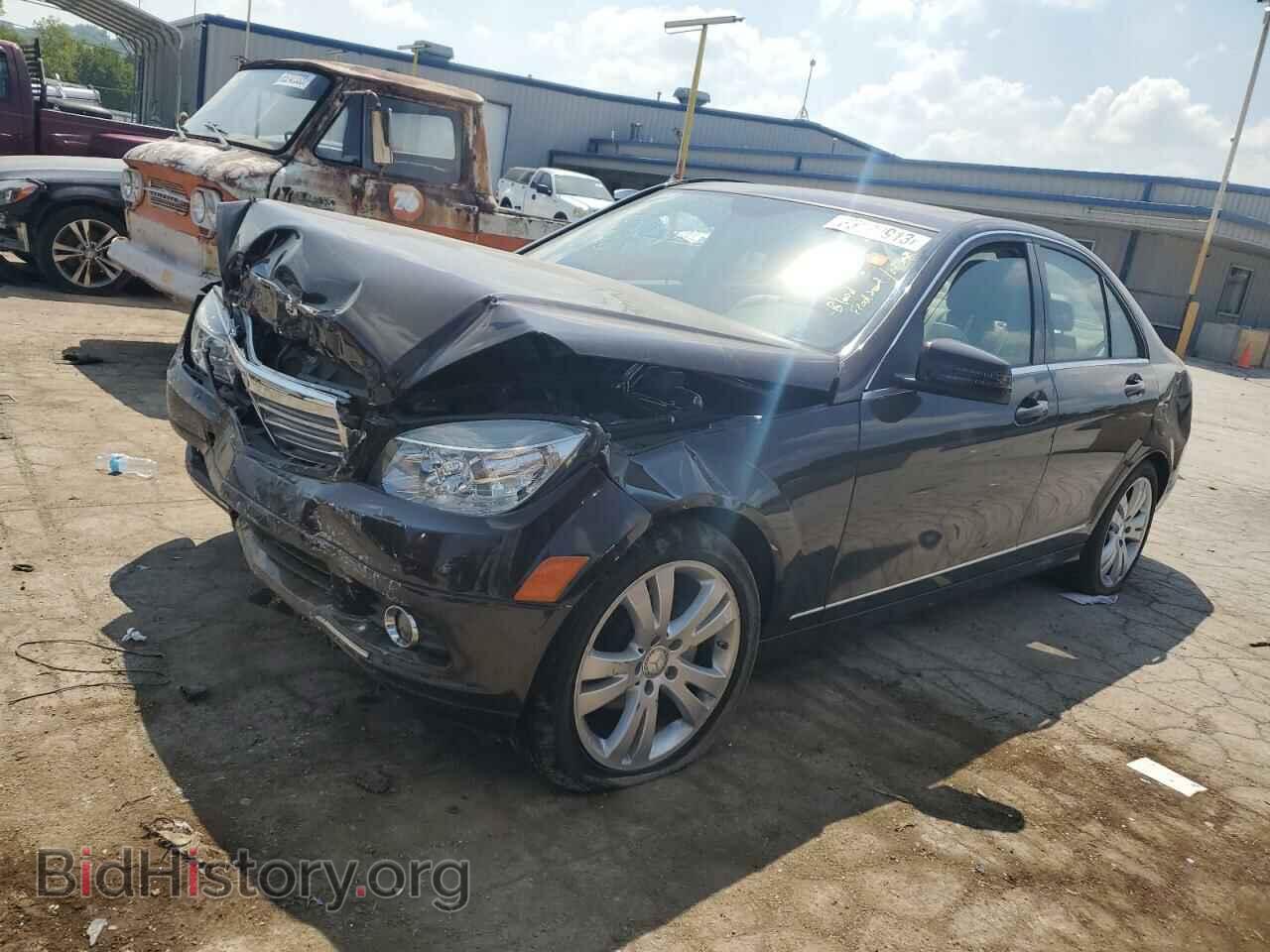 Photo WDDGF5EB8BA416899 - MERCEDES-BENZ C-CLASS 2011