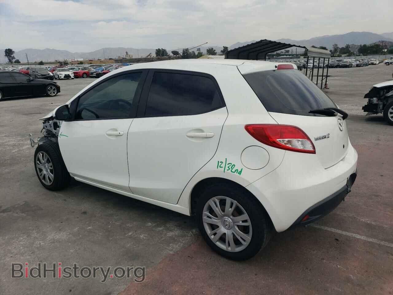 2014 MAZDA 2 - VIN: JM1DE1KZ7E0174451 - Фото 2