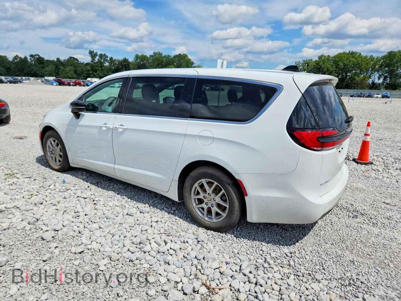 2025 CHRYSLER PACIFICA - VIN: 2C4RC1BG1SR530288 - Photo 2