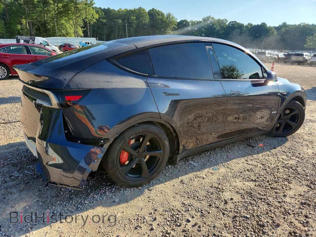 2026 TESLA MODEL Y - VIN: 7SAYGDEDXTA582972 - Photo 3