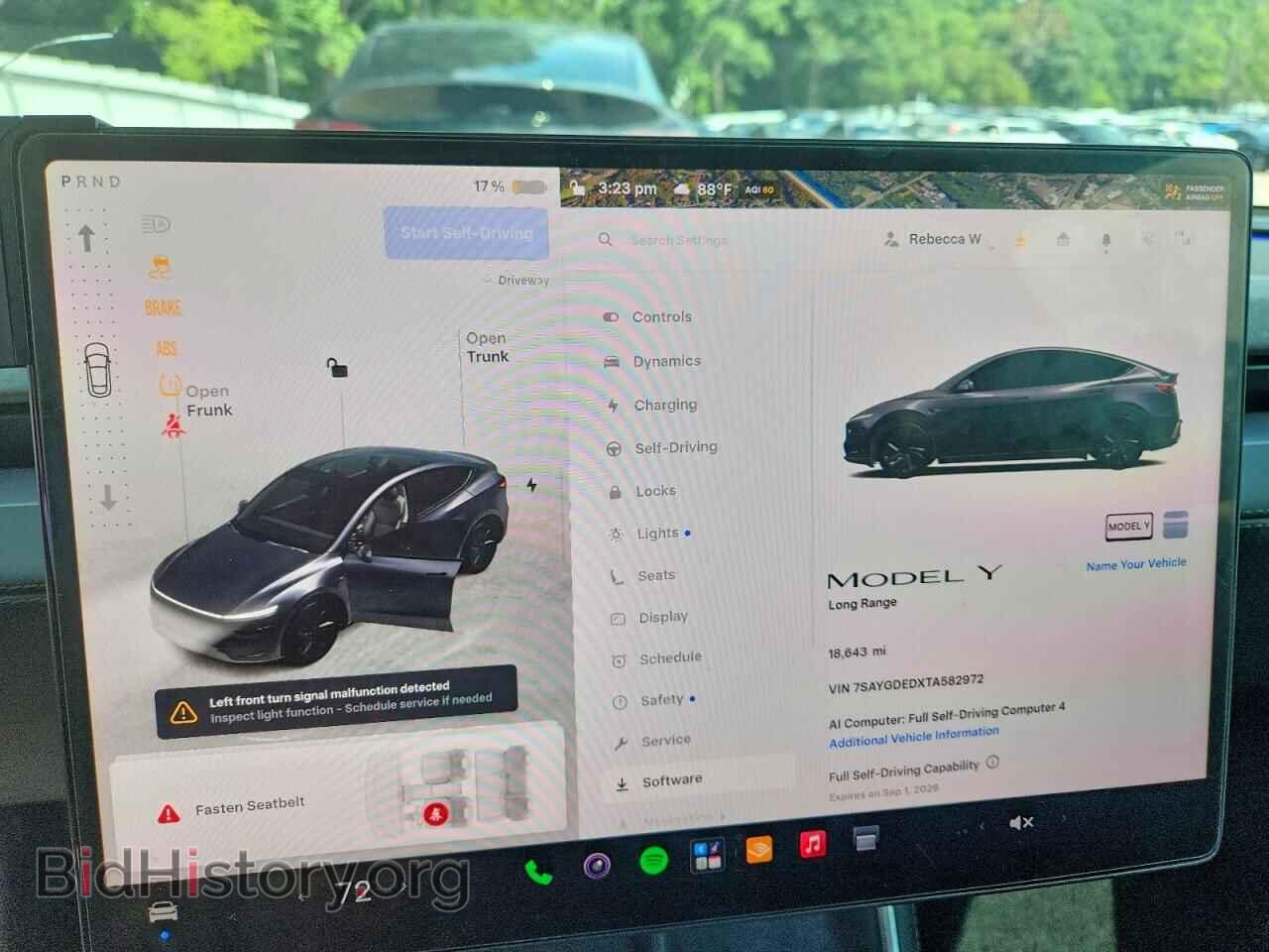 2026 TESLA MODEL Y - VIN: 7SAYGDEDXTA582972 - Photo 9