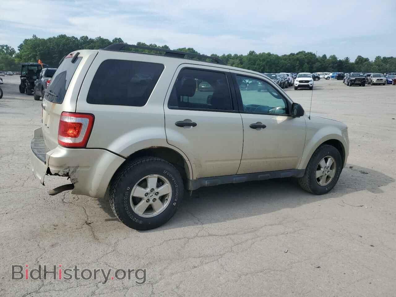 2011 FORD ESCAPE - VIN: 1FMCU9D73BKC03125 - Фото 3