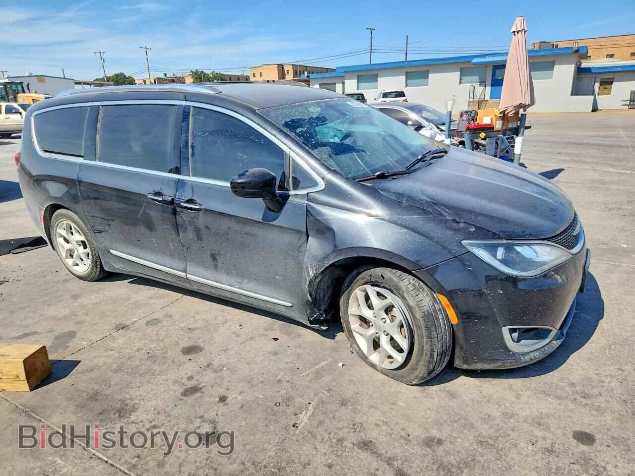 2017 CHRYSLER PACIFICA - VIN: 2C4RC1EG2HR669513 - Photo 4
