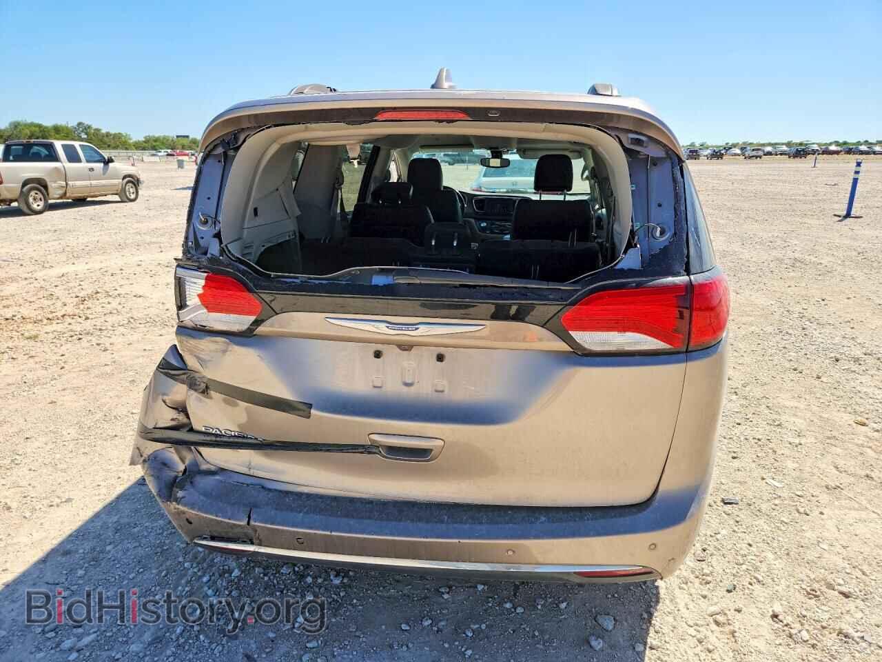 2018 CHRYSLER PACIFICA - VIN: 2C4RC1BG2JR277366 - Photo 6