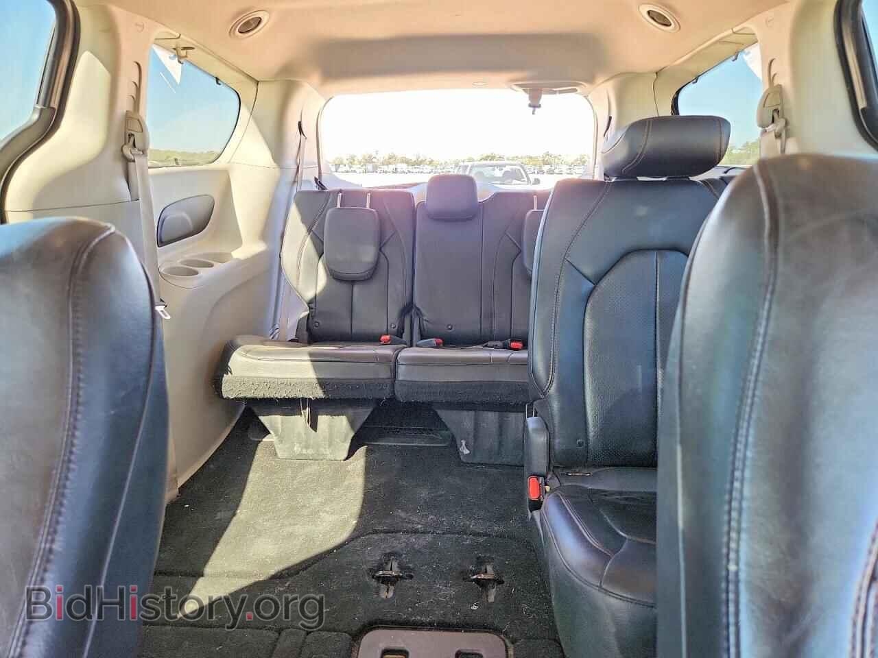2018 CHRYSLER PACIFICA - VIN: 2C4RC1BG2JR277366 - Photo 10