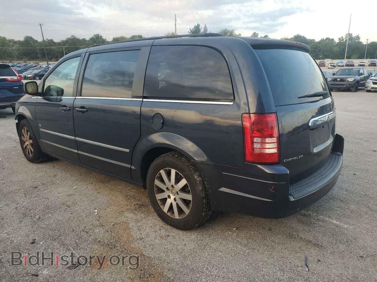 2009 CHRYSLER MINIVAN - VIN: 2A8HR54129R647939 - Фото 2