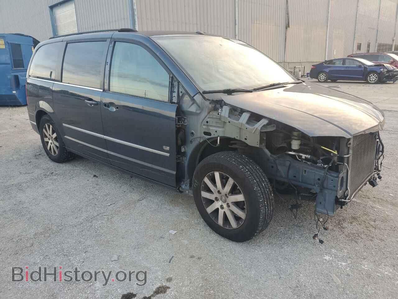 2009 CHRYSLER MINIVAN - VIN: 2A8HR54129R647939 - Фото 4