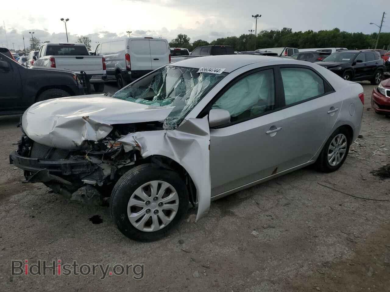 Photo KNAFT4A24D5667989 - KIA FORTE 2013