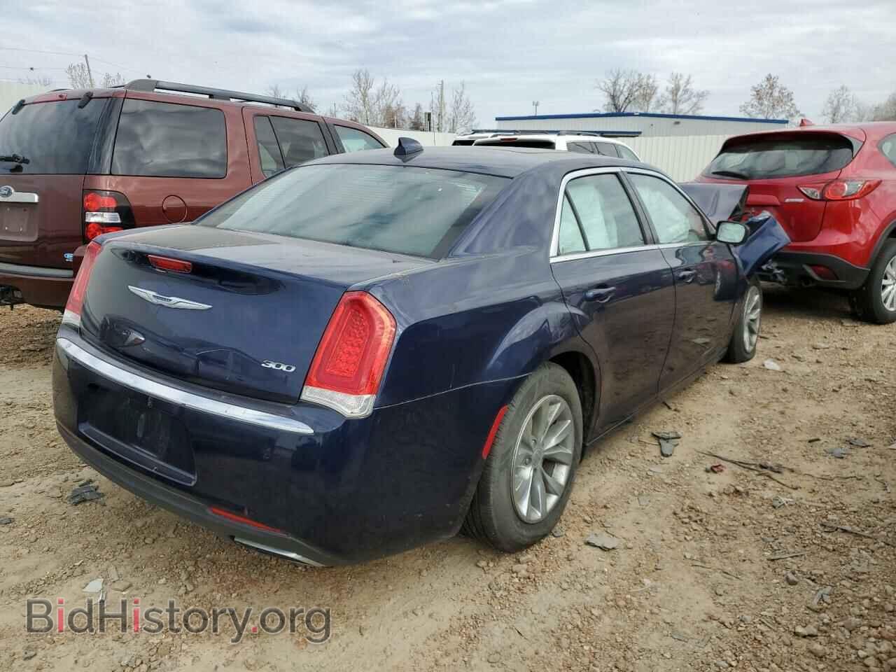 2016 CHRYSLER 300 - VIN: 2C3CCAAG5GH243707 - Фото 4