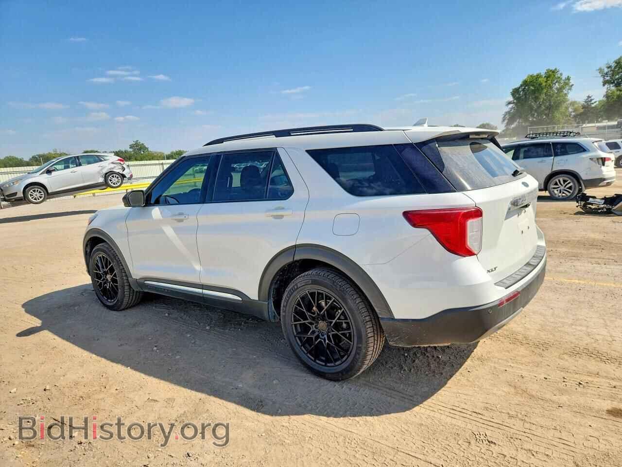 2022 FORD EXPLORER - VIN: 1FMSK8DH3NGB15901 - Photo 2