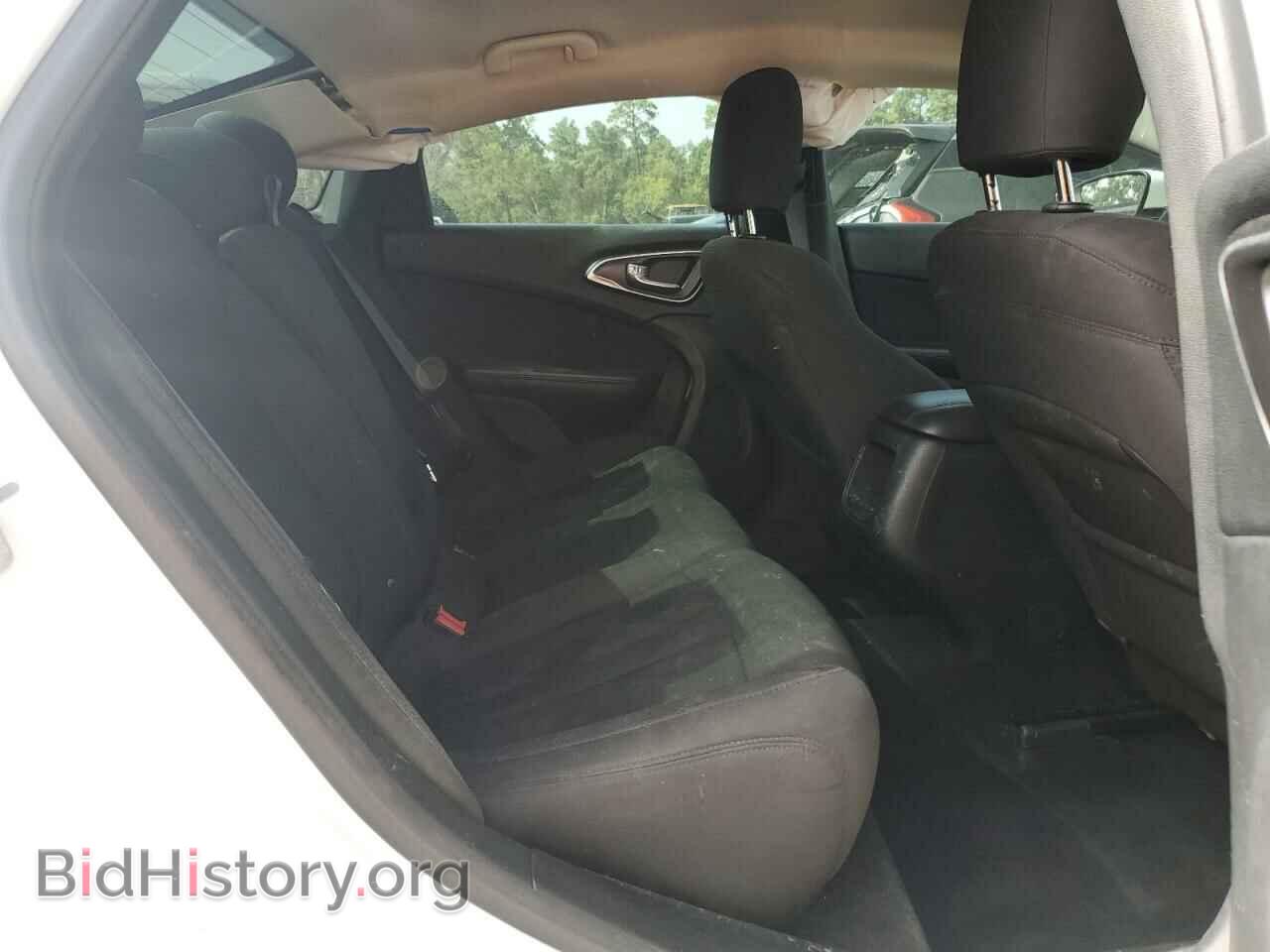 2016 CHRYSLER 200 - VIN: 1C3CCCAB8GN143723 - Фото 10