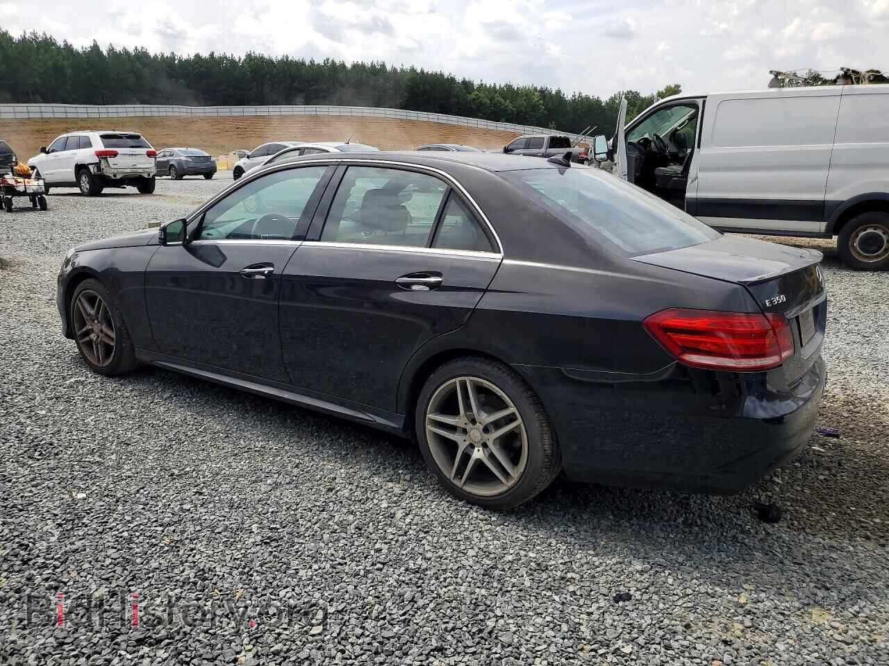 2015 MERCEDES-BENZ E-CLASS - VIN: WDDHF8JBXFB121296 - Фото 2