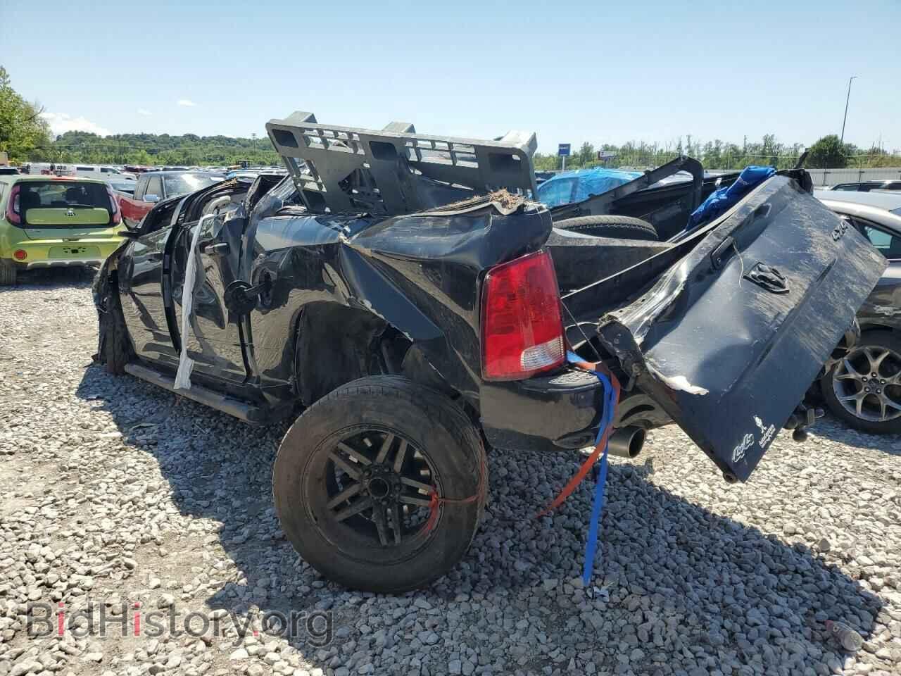 2016 RAM 1500 - VIN: 1C6RR7KT8GS412203 - Фото 2