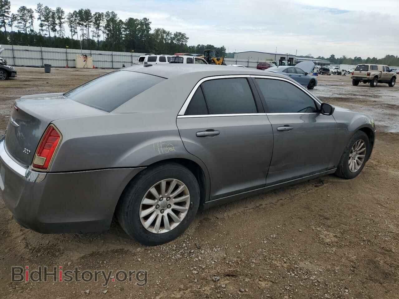 2012 CHRYSLER 300 - VIN: 2C3CCAAG9CH138372 - Фото 3