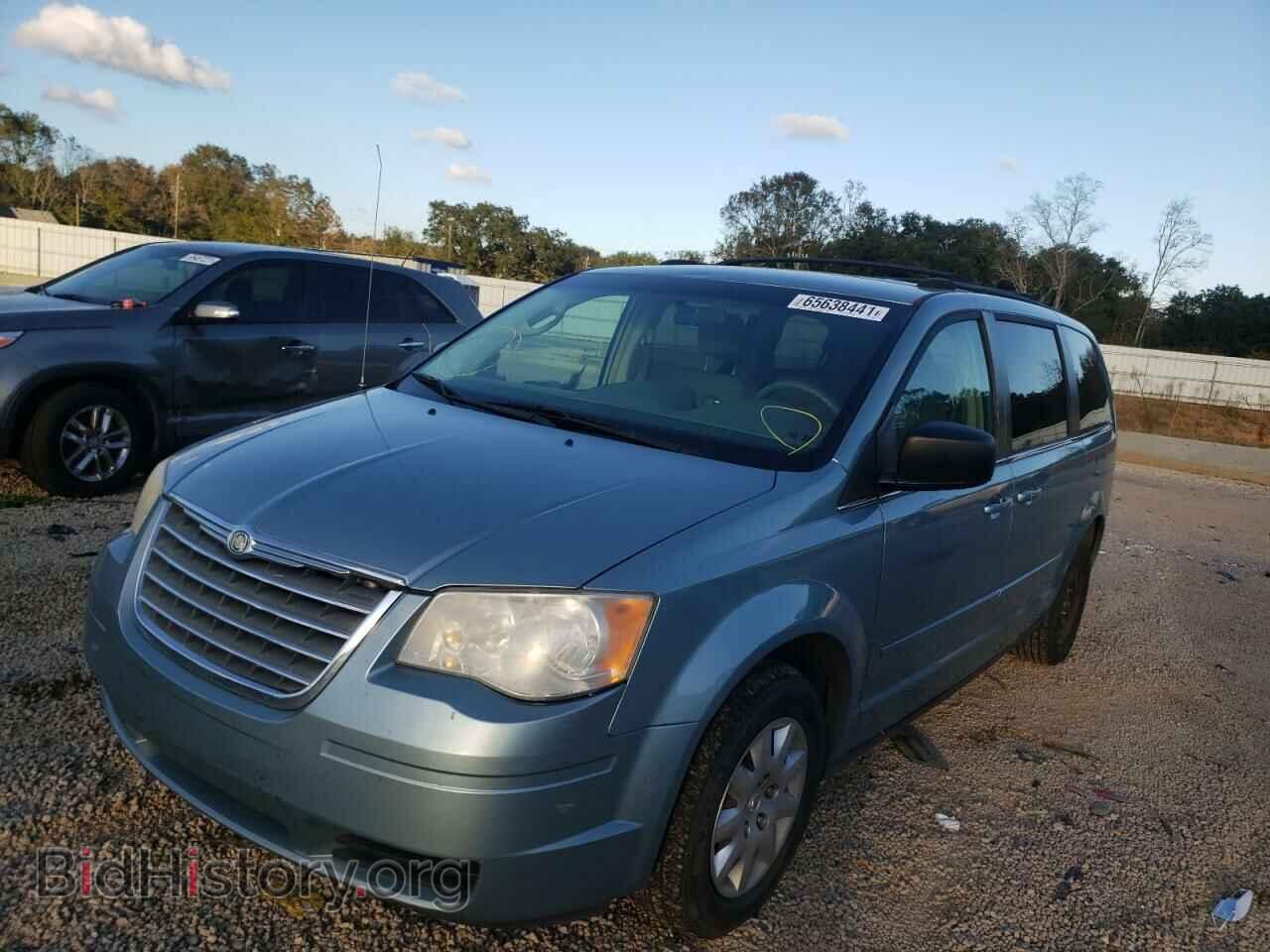 2009 CHRYSLER MINIVAN - VIN: 2A8HR44EX9R536505 - Фото 2