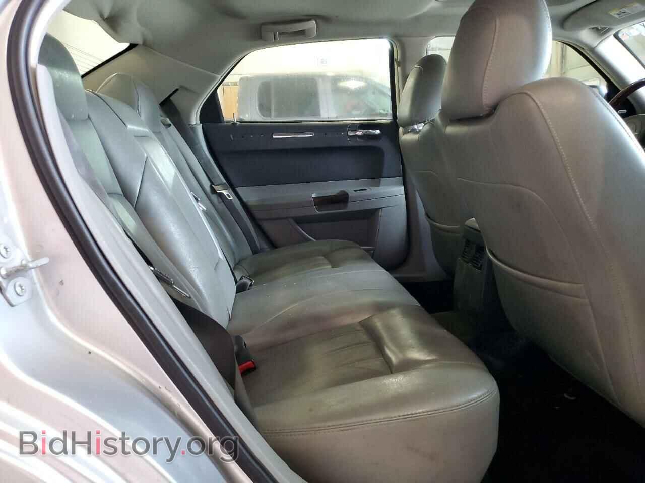 2007 CHRYSLER 300 - VIN: 2C3KA63H67H833533 - Фото 10