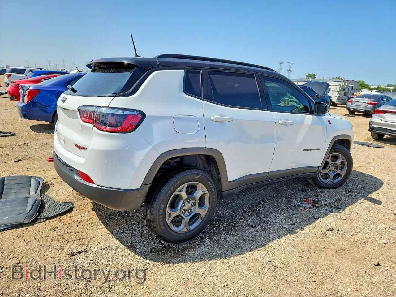 2022 JEEP COMPASS - VIN: 3C4NJDDB8NT235777 - Фото 3