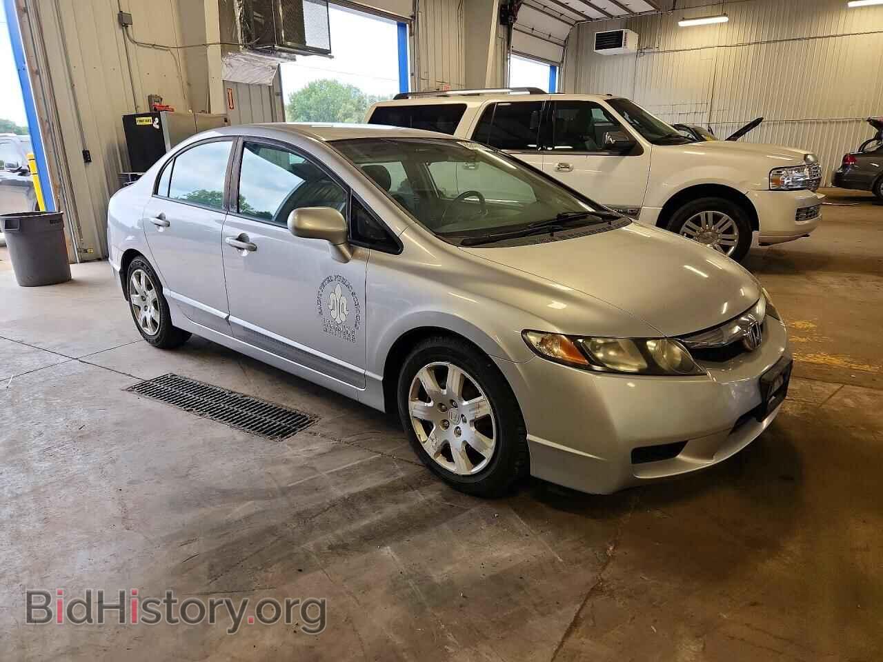 2011 HONDA CIVIC - VIN: 19XFA1F59BE030558 - Photo 4
