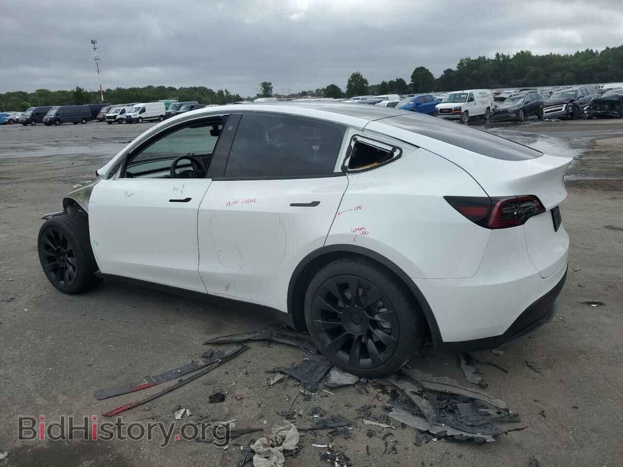 2021 TESLA MODEL Y - VIN: 5YJYGAEE7MF174891 - Photo 2