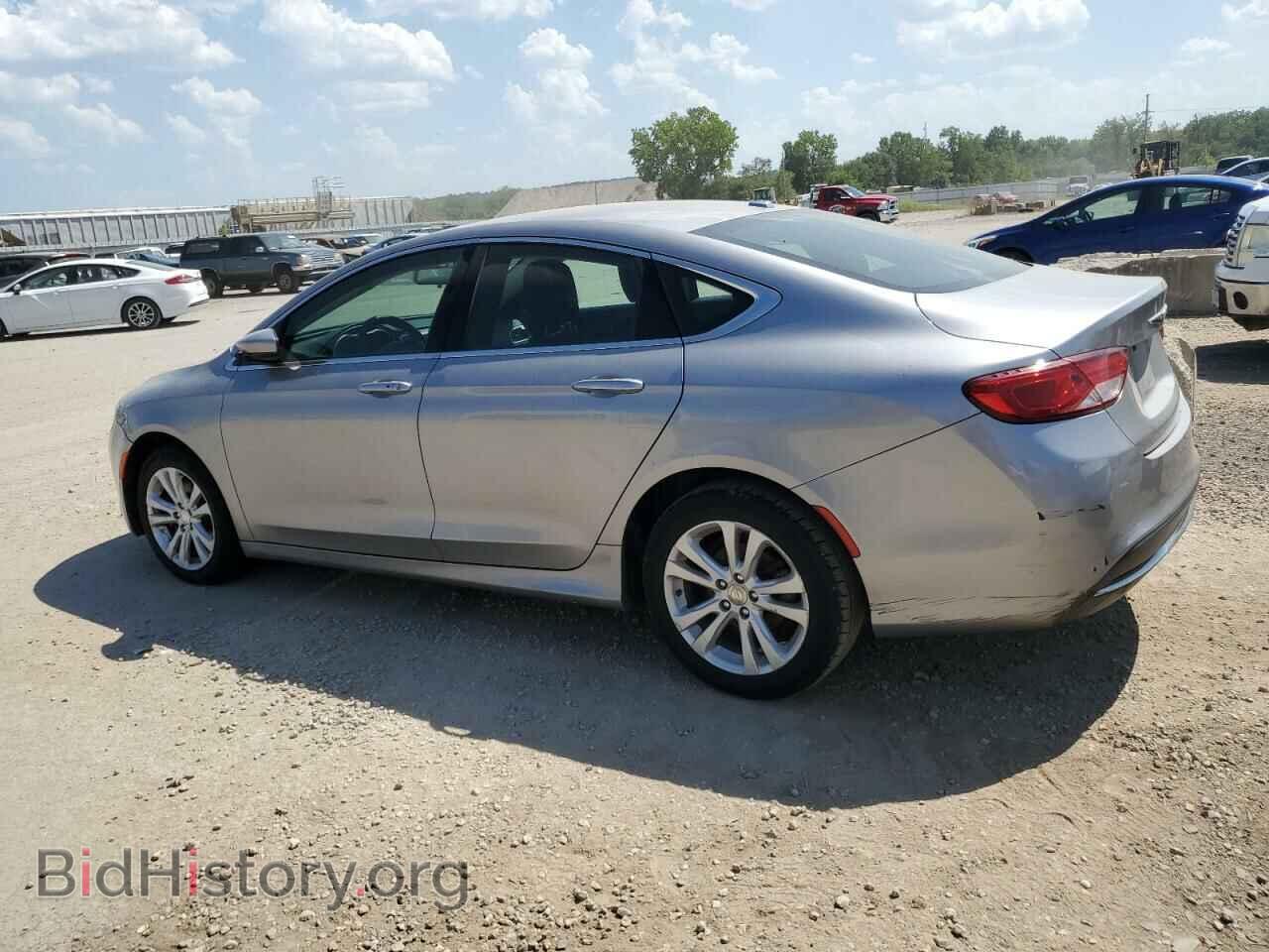 2015 CHRYSLER 200 - VIN: 1C3CCCABXFN598992 - Фото 2