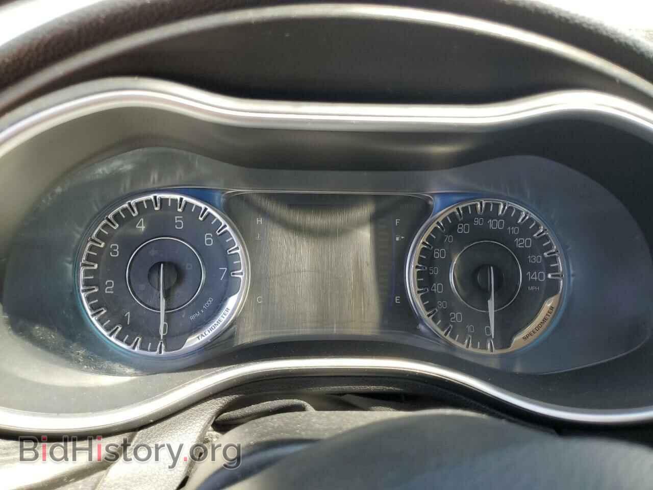 2015 CHRYSLER 200 - VIN: 1C3CCCABXFN598992 - Фото 9