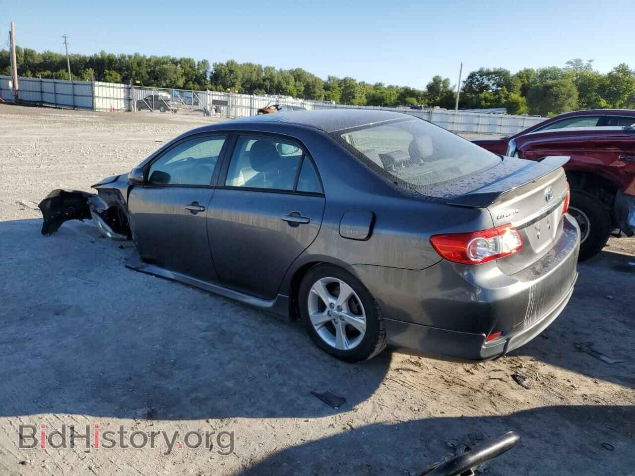 2011 TOYOTA COROLLA - VIN: 2T1BU4EEXBC628620 - Фото 2