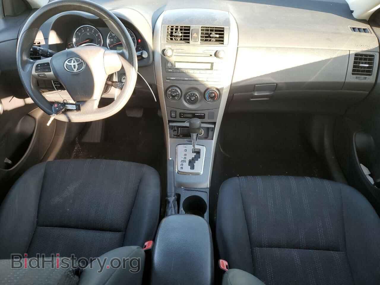 2011 TOYOTA COROLLA - VIN: 2T1BU4EEXBC628620 - Фото 8