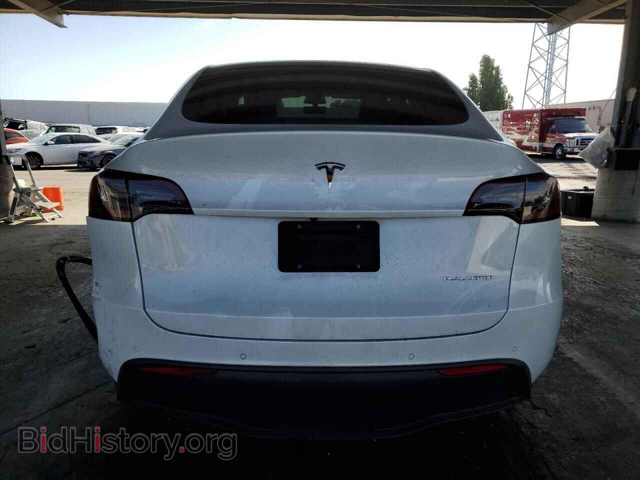 2022 TESLA MODEL Y - VIN: 7SAYGDEE3NF387083 - Фото 6