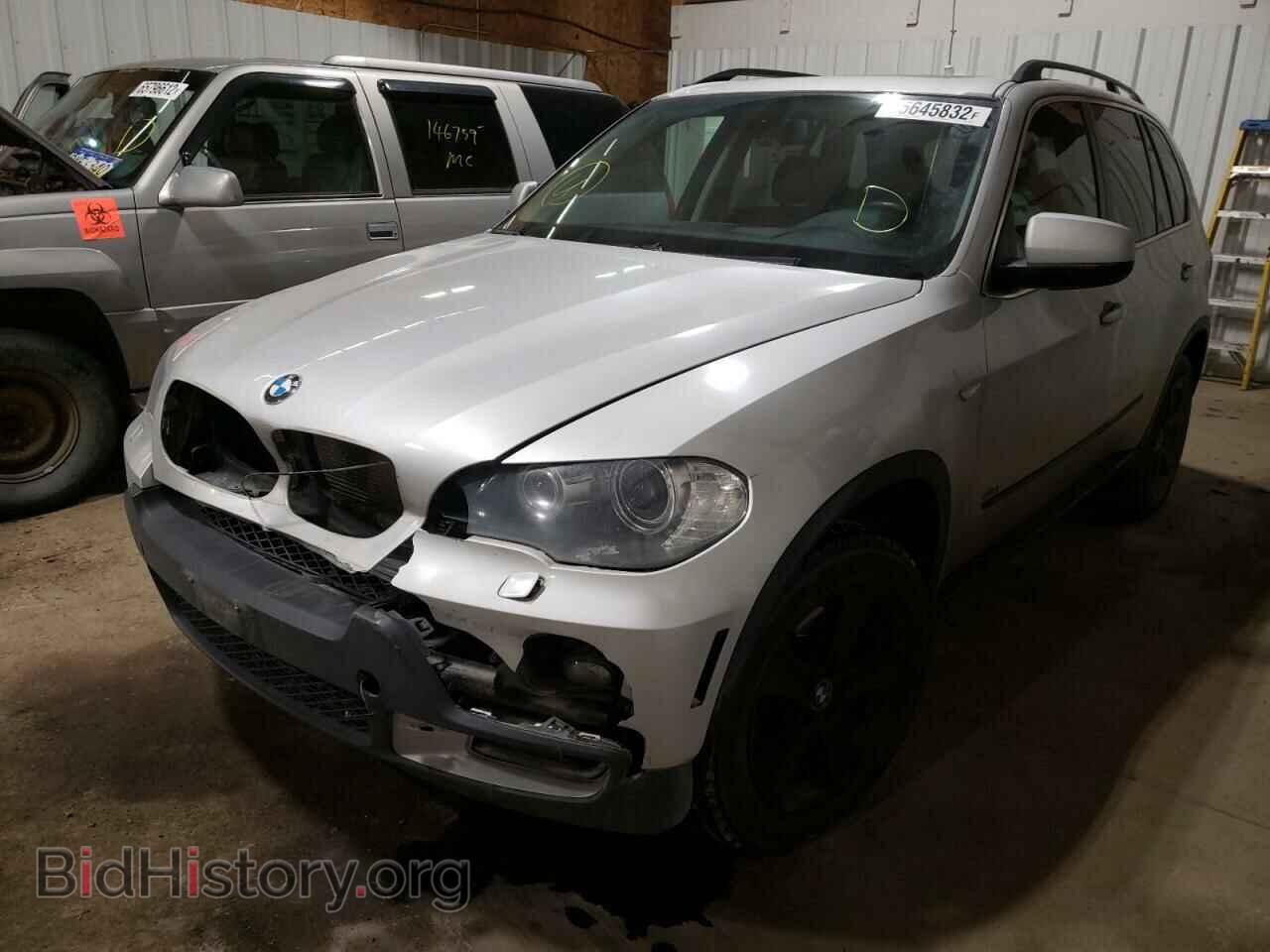 2007 BMW X5 - VIN: 4USFE835X7LY66003 - Фото 2