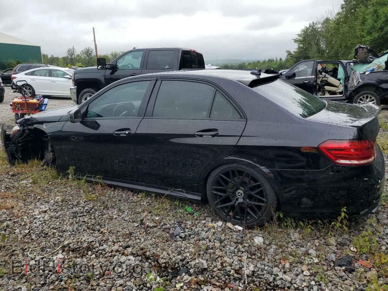 2014 MERCEDES-BENZ E-CLASS - VIN: WDDHF8JB2EB074439 - Фото 2
