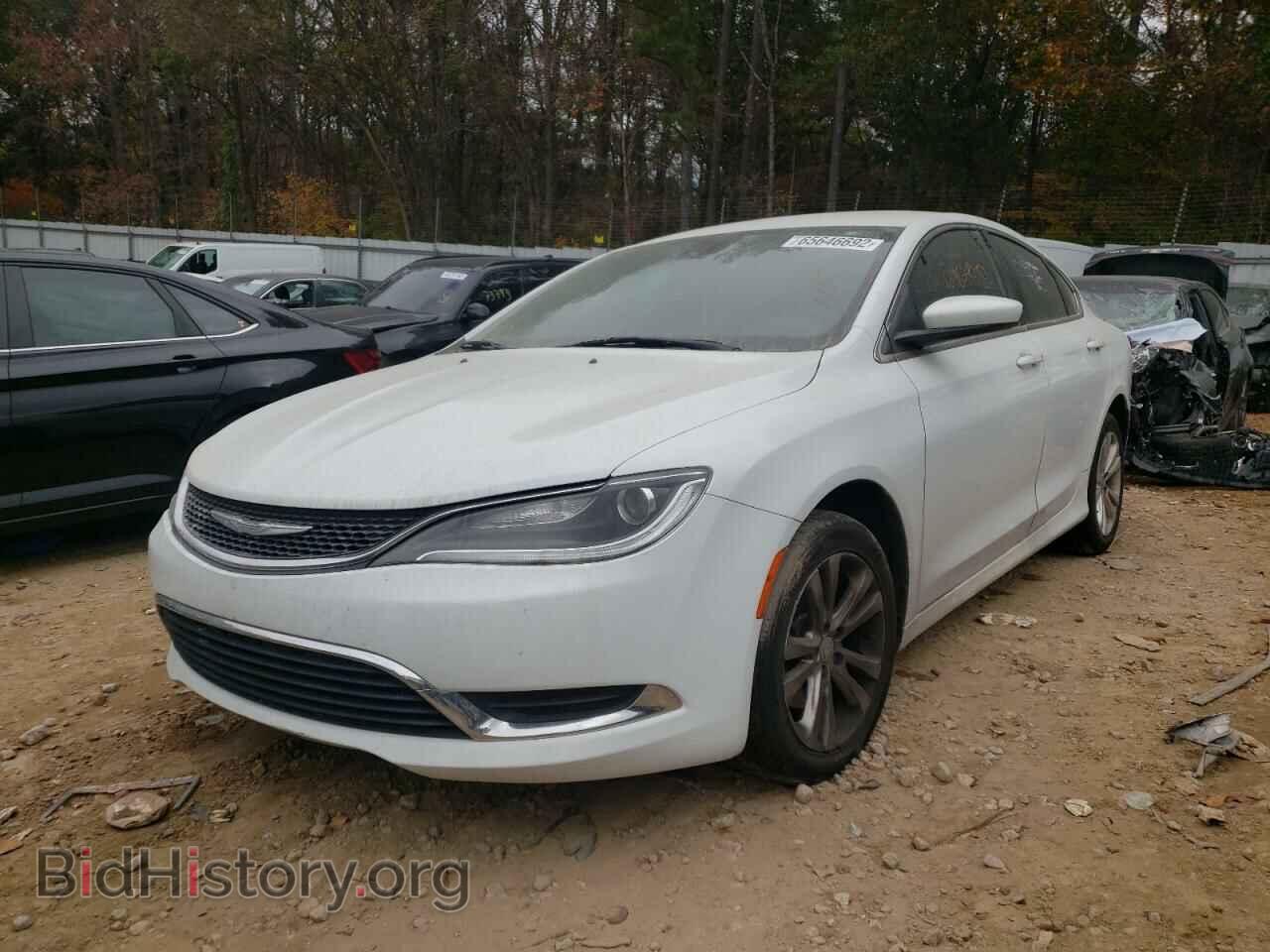 2016 CHRYSLER 200 - VIN: 1C3CCCAB2GN164289 - Фото 2