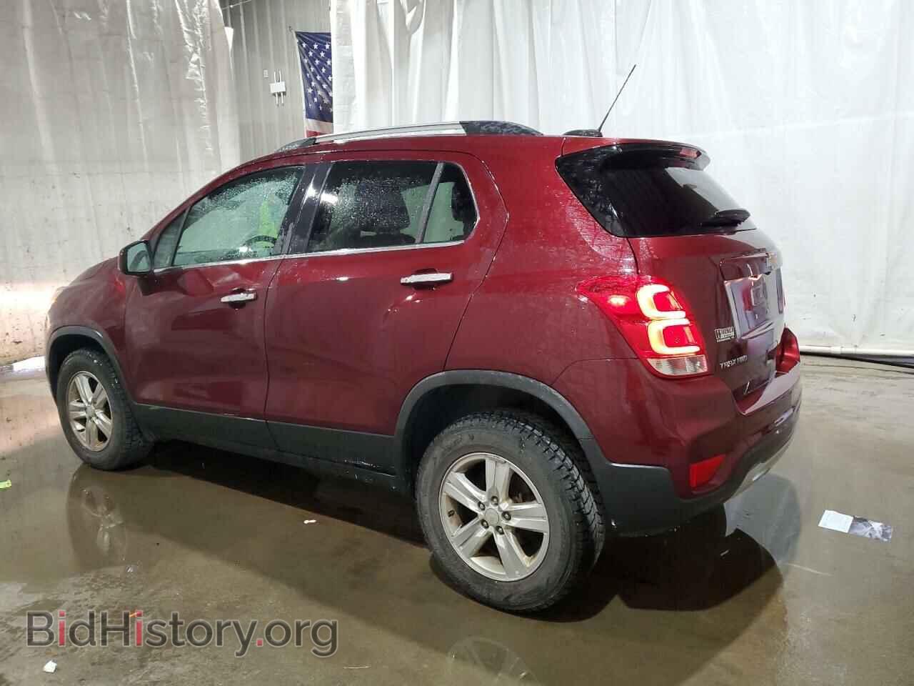 2017 CHEVROLET TRAX - VIN: 3GNCJPSB2HL275652 - Фото 2