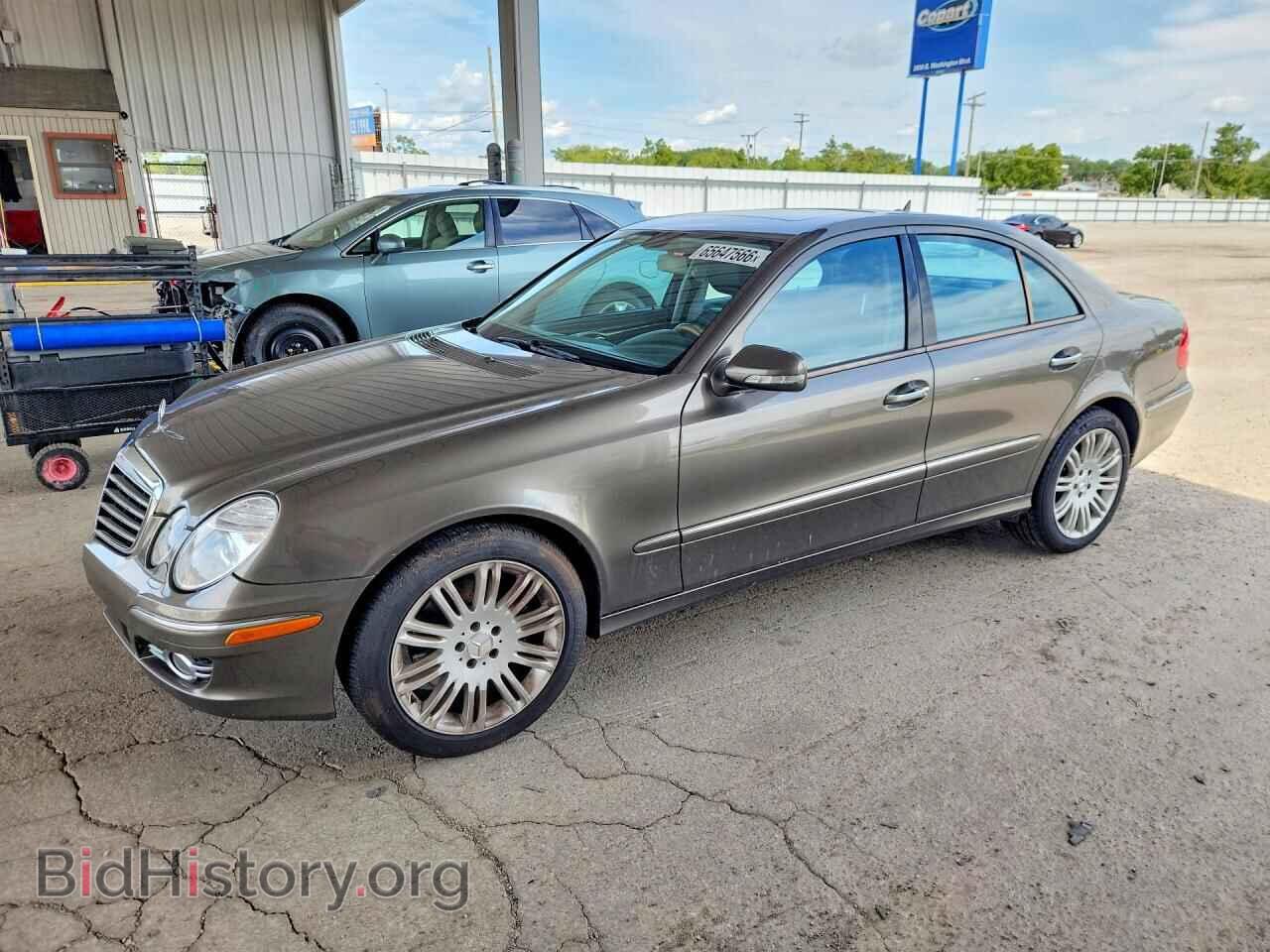 Фотография WDBUF87X18B218402 - MERCEDES-BENZ E-CLASS 2008