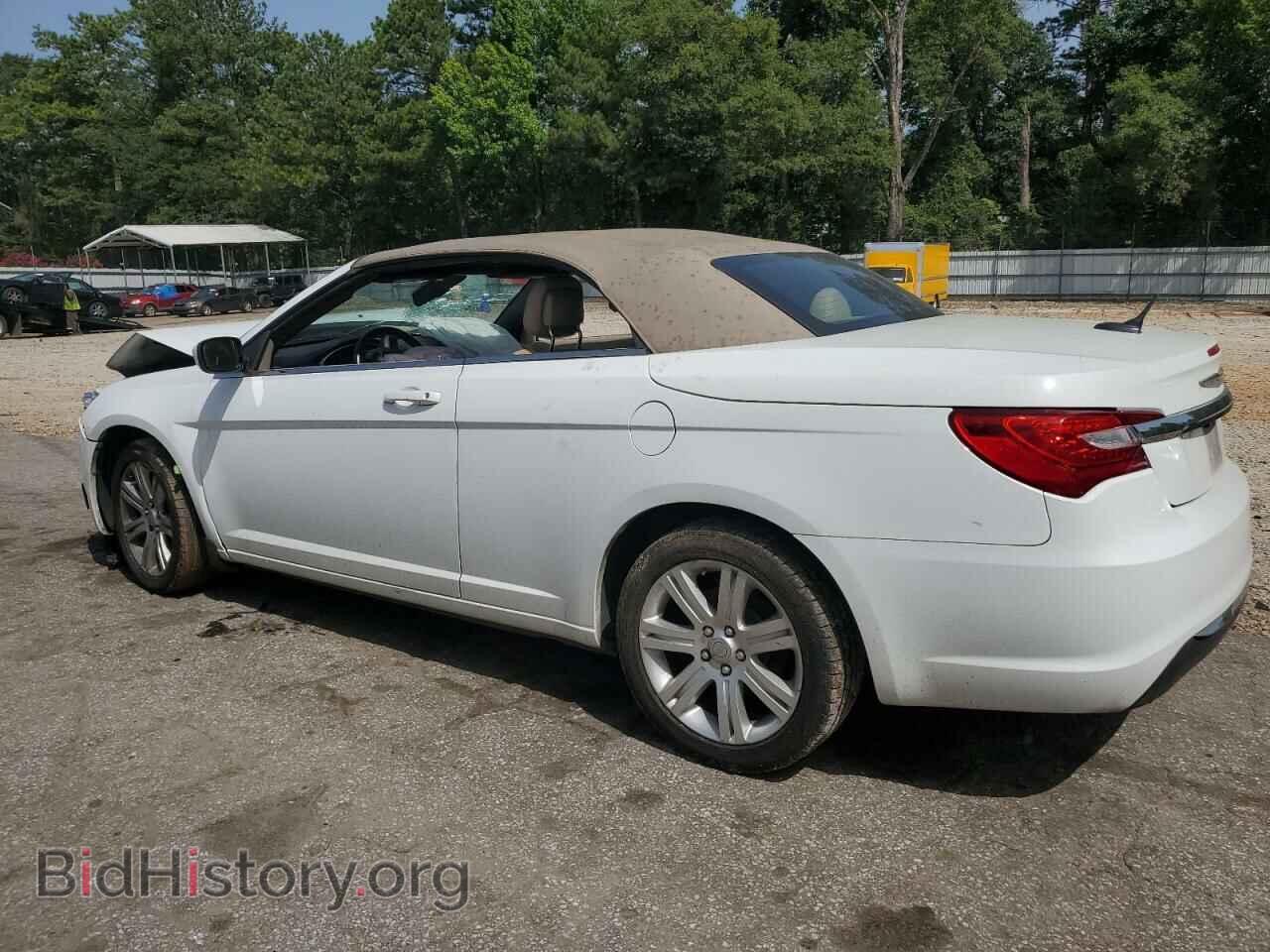 2013 CHRYSLER 200 - VIN: 1C3BCBEG3DN658426 - Фото 2