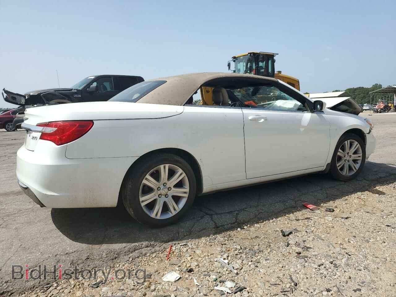 2013 CHRYSLER 200 - VIN: 1C3BCBEG3DN658426 - Фото 3