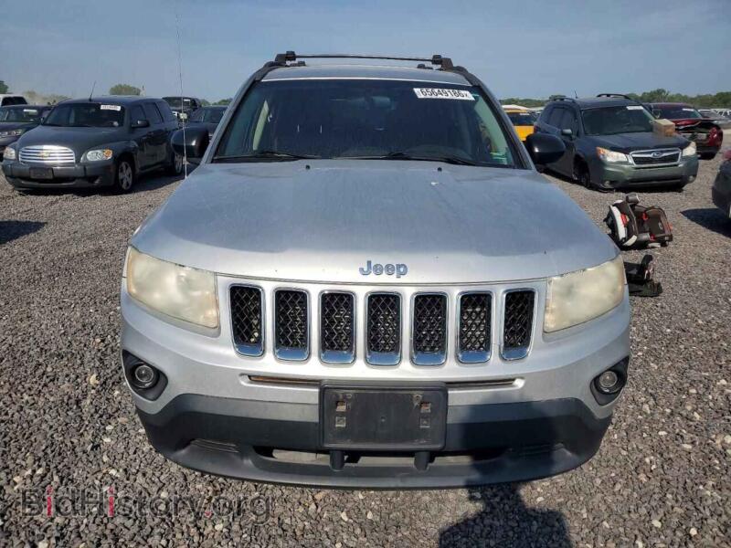 2012 Jeep COMPASS (VIN 1C4NJDBB7CD549068) — photo 5 of 15