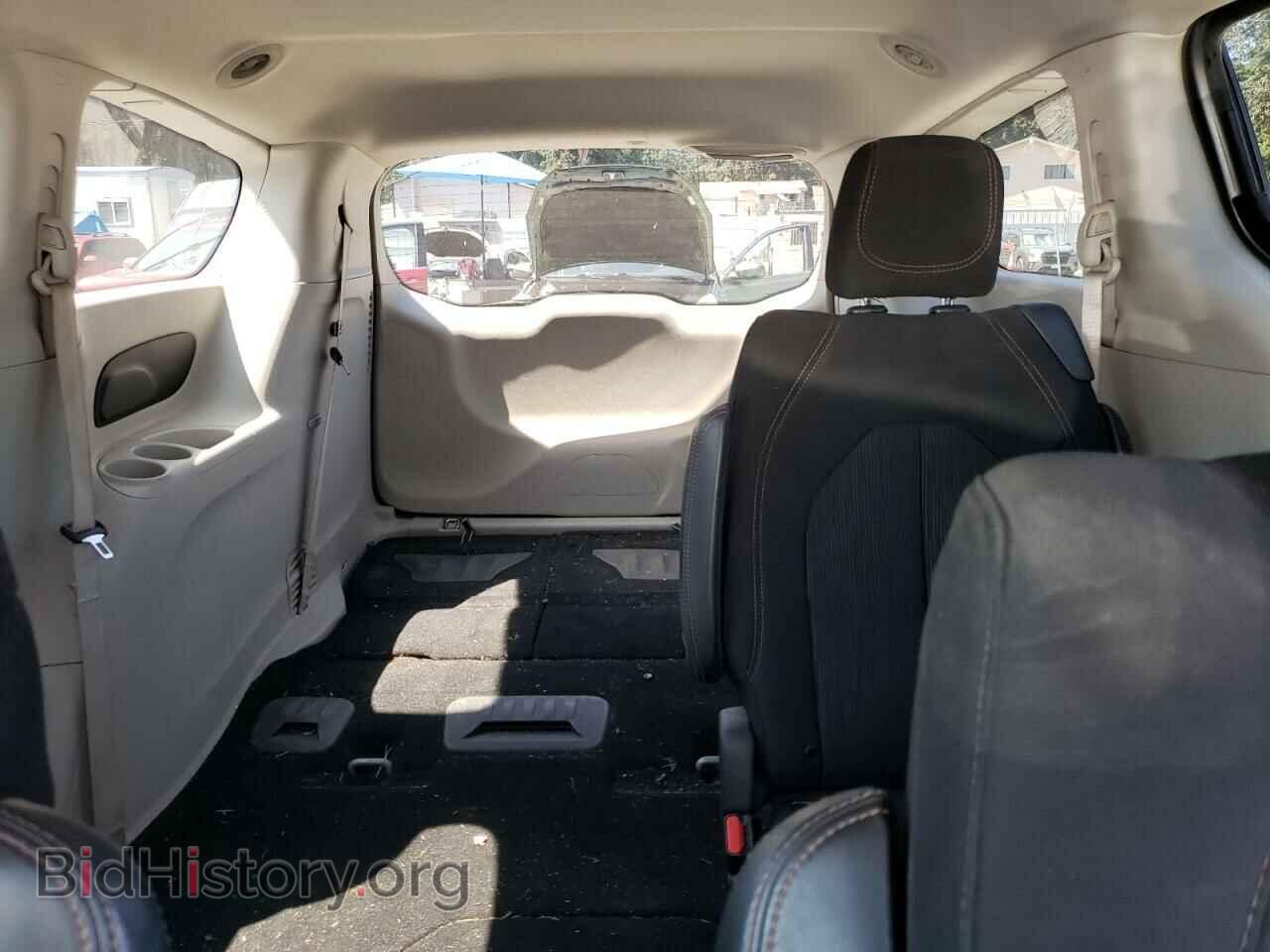 2017 CHRYSLER PACIFICA - VIN: 2C4RC1CG3HR598745 - Photo 10