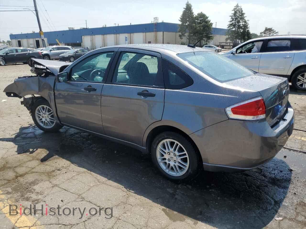 2011 FORD FOCUS - VIN: 1FAHP3FN8BW106253 - Фото 2