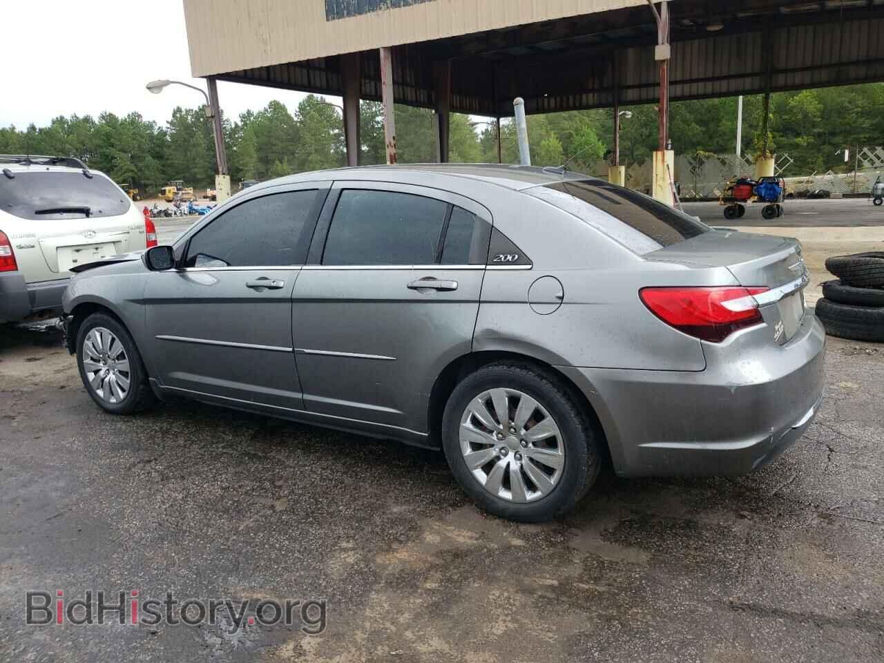 2012 CHRYSLER 200 - VIN: 1C3CCBAB1CN208528 - Фото 2