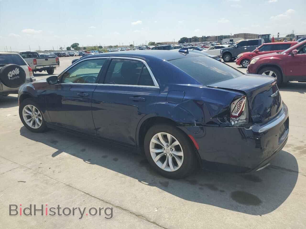2015 CHRYSLER 300 - VIN: 2C3CCAAGXFH841886 - Фото 2