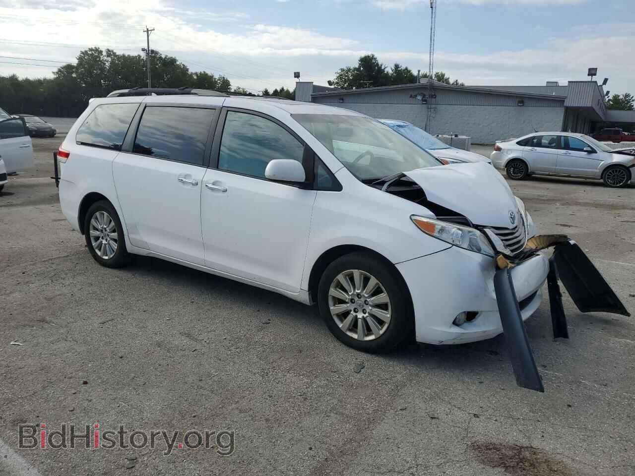 2011 TOYOTA All Models - VIN: 5TDDK3DC8BS025312 - Фото 4