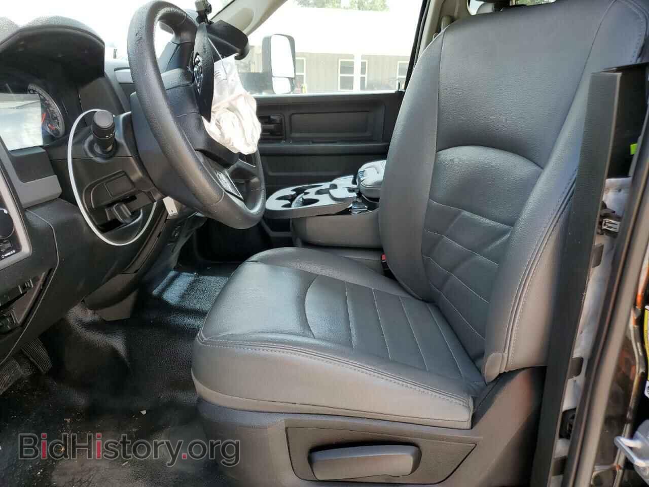 2018 RAM All Models - VIN: 3C6UR5CJ3JG356830 - Photo 7