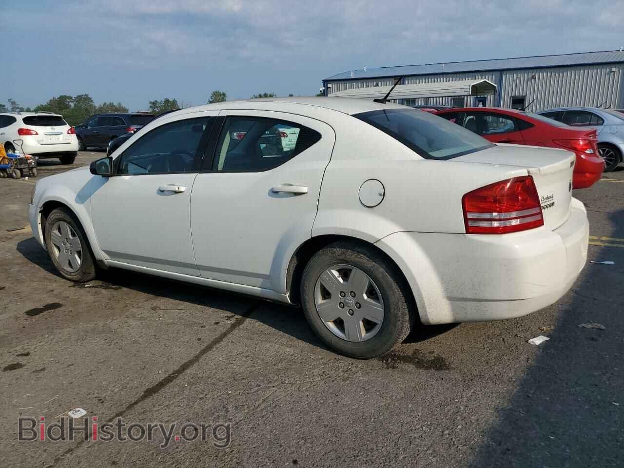2010 DODGE AVENGER - VIN: 1B3CC4FB0AN150104 - Фото 2