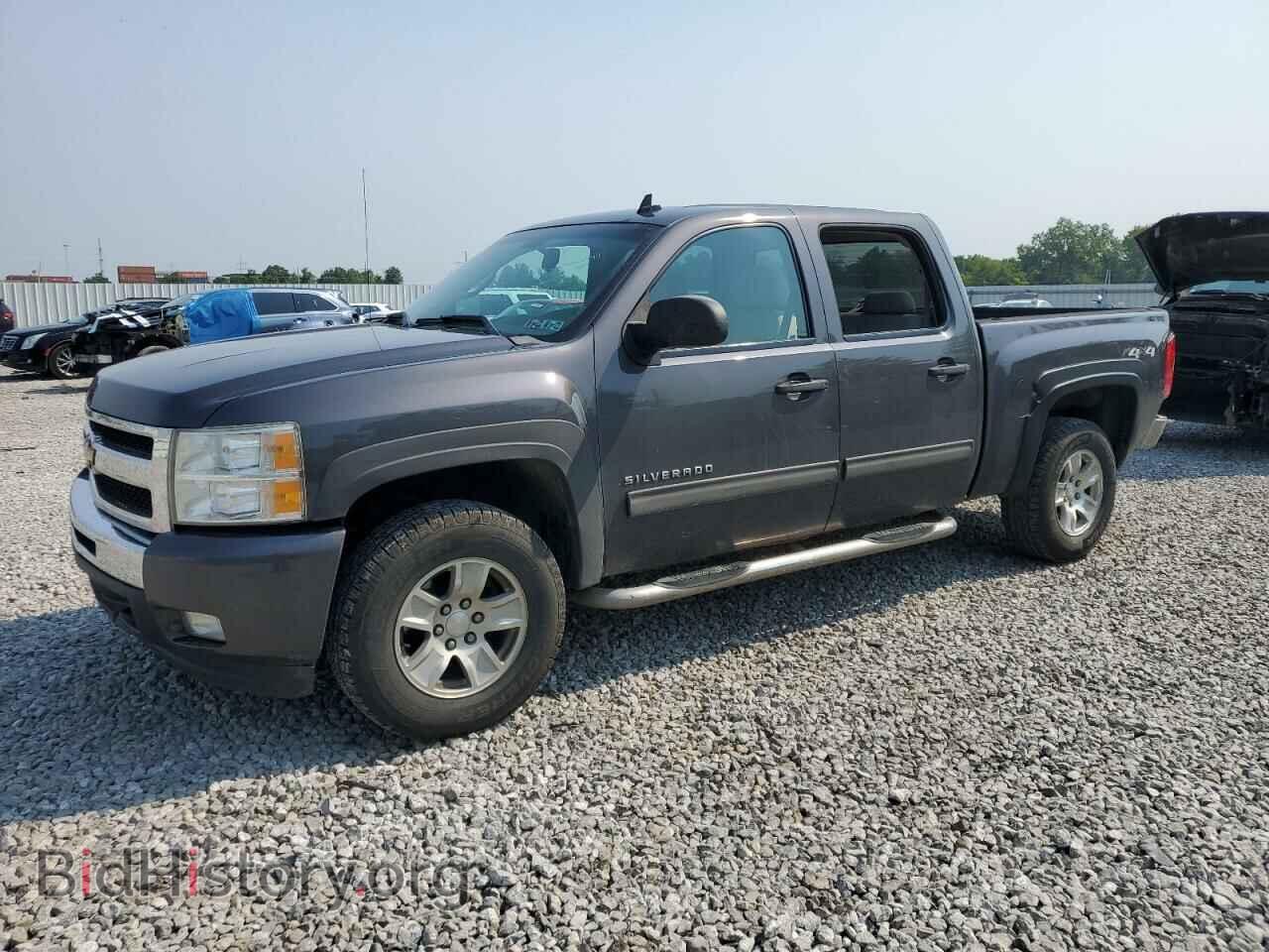 Photo 3GCPKSE30BG235097 - CHEVROLET ALL Models 2011