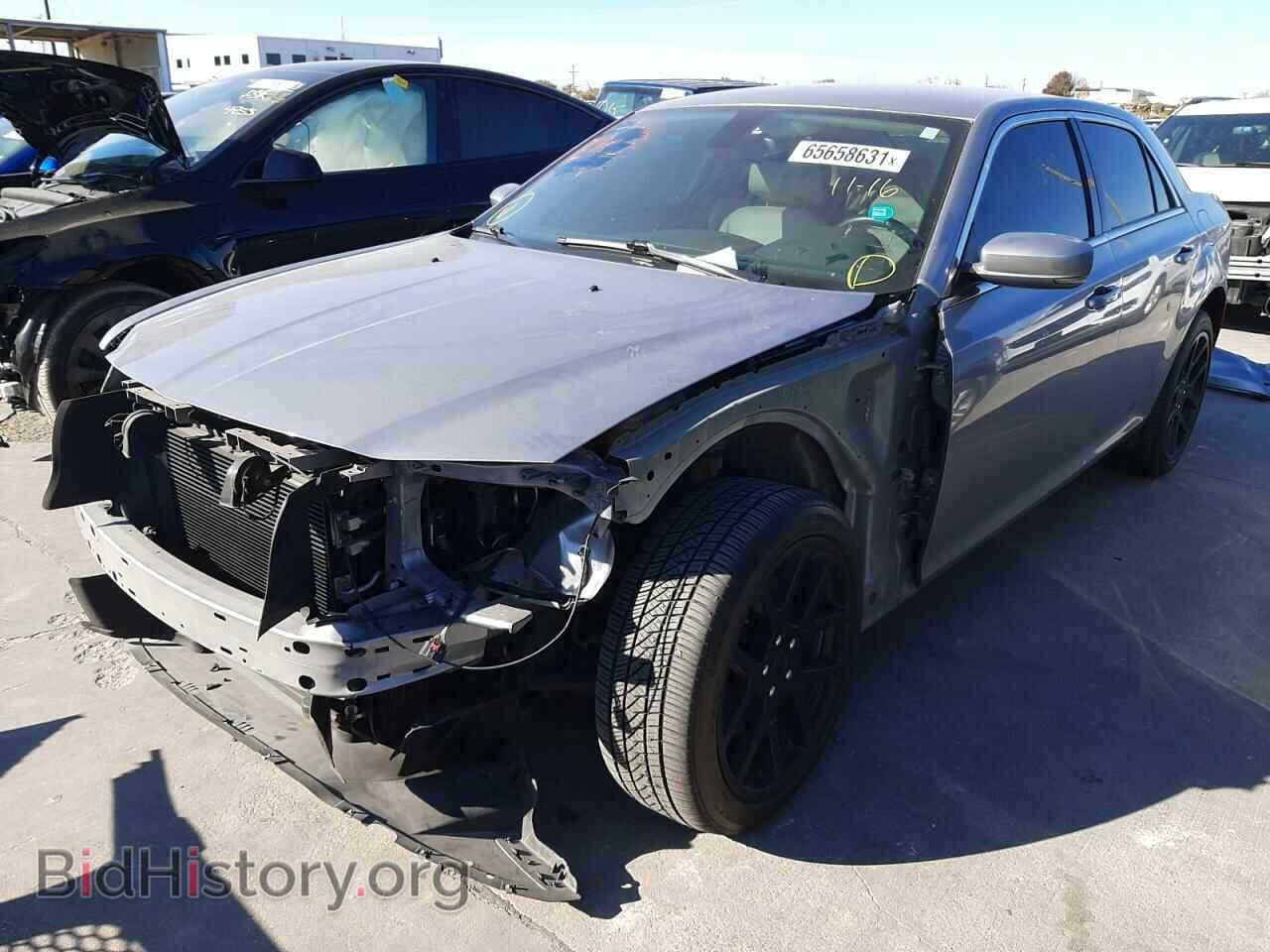 2015 CHRYSLER 300 - VIN: 2C3CCARG8FH760759 - Фото 2
